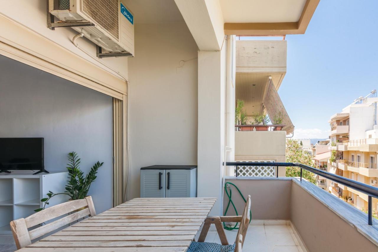 Lovely Apartment Close To The City Center Heraklion Exteriör bild